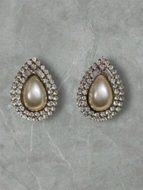 Vintage Rhinestone & Faux Pearl Post Earrings